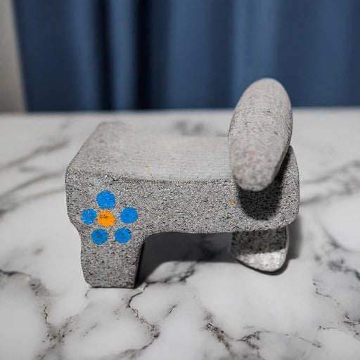 Metate de Piedra con Mano para Moler