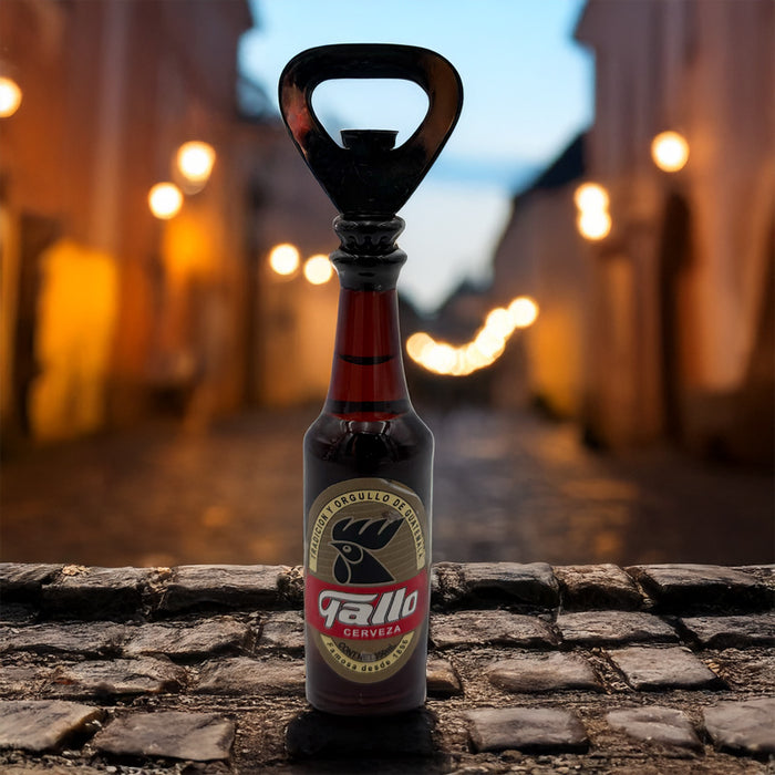 Destapador de Iman con forma de Botella Cerveza Gallo