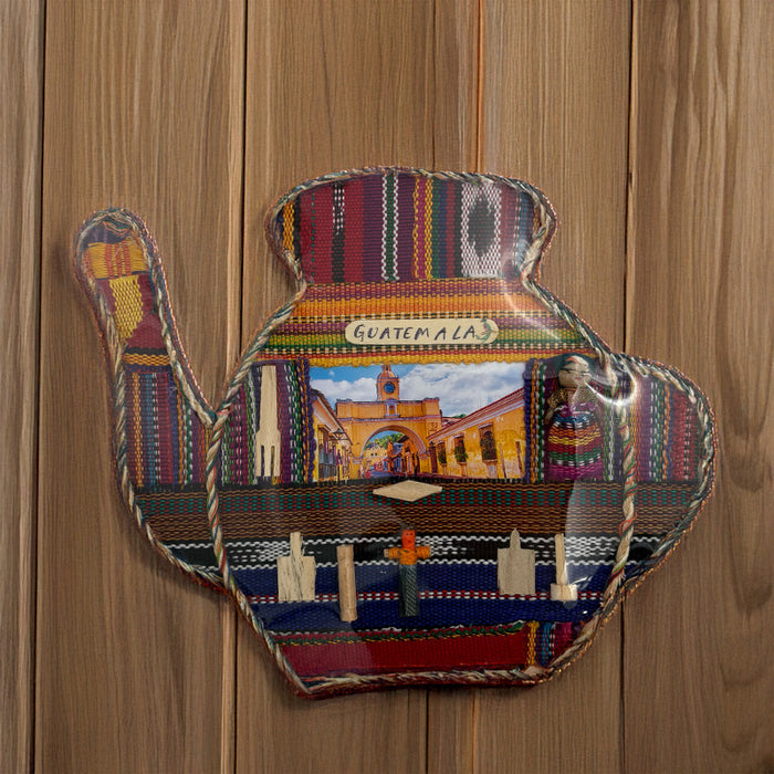 Decoración de Pared en Forma de Tetera con Telar Típico